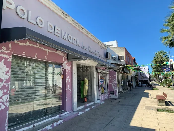 Locação de Comercial / Loja em galeria na praia de iracema na cidade de Fortaleza [loja 06]